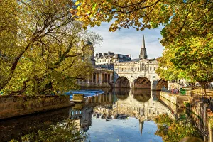 Prints of Pulteney Bridge reflected in the River Avon, Bath, UNESCO World Heritage Site, Somerset, England, United Kingdom, Europe Avon Prints: Pulteney Bridge Print, River Avon Reflection