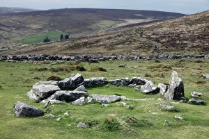 Ruins of early Bronze Age house, about 3500 years old, Grimspound, Dartmoor National Park, Devon, England Ruins of early Bronze Age house, about 3500 years old, Grimspound, Dartmoor National Park, Devon, England