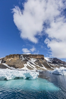 Polar Regions Scenic Views Prints: Rust-colored volcanic tuff cliffs of Brown Bluff