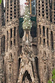 Sagrada Familia Cathedral by Gaudi, UNESCO World Heritage Site, Barcelona, Catalunya (Catalonia) (Cataluna), Spain Sagrada Familia Cathedral by Gaudi, UNESCO World Heritage Site, Barcelona, Catalunya (Catalonia) (Cataluna), Spain