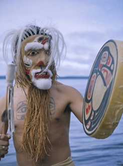 Shaman mask, Queen Charlotte Islands, British Columbia (B.C.), Canada, North America Shaman mask, Queen Charlotte Islands, British Columbia (B.C.), Canada, North America