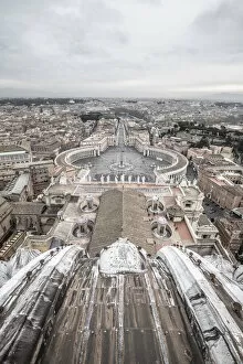 Images Dated 2nd July 2020: St. Peters Square from St. Peters Basilica, UNESCO World Heritage Site