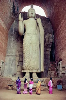 Images Dated 5th September 2008: Standing Buddha Print, Aukana, Sri Lanka