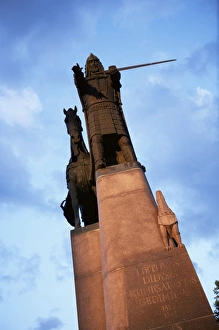 Prints of Statue of Grand Duke Gediminas and his horse, Katedros Aikste (Cathedral Square), Vilnius, Lithuania, Baltic States, Europe Lithuania Prints: Statue of Grand Duke Gediminas Print