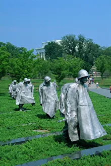 Statues of soldiers at the Korean War Memorial in Washington D Statues of soldiers at the Korean War Memorial in Washington D
