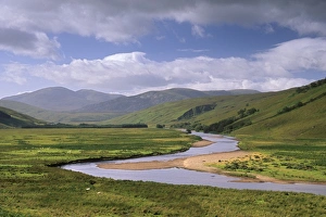 Sutherland Highland Region Prints: Strath More valley