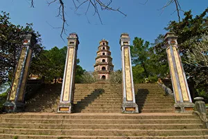 Thien Mu Pagoda, UNESCO World Heritage Site, Hue Vietnam, Indochina, Southeast Asia, Asia Thien Mu Pagoda, UNESCO World Heritage Site, Hue Vietnam, Indochina, Southeast Asia, Asia