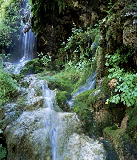 North America Outdoor Adventures Prints: Tonto Falls