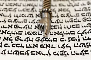 Torah Scroll Print with Yad Pointer, Paris