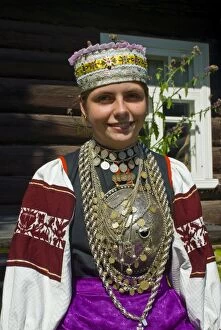 Images Dated 11th August 2006: Traditionally dressed Setu woman from a local tribe in South East Estonia