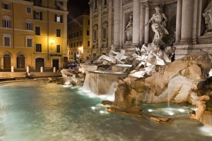 Trevi Fountain at night, Rome, Lazio, Italy, Europe Trevi Fountain at night, Rome, Lazio, Italy, Europe