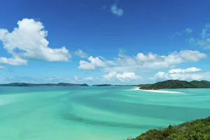 Turquoise waters around Whitsunday Island in Queensland, Australia, Pacific Turquoise waters around Whitsunday Island in Queensland, Australia, Pacific
