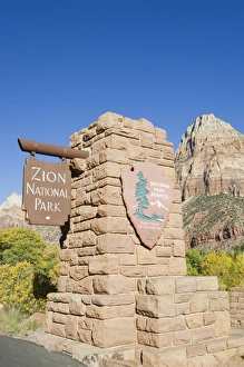North America Outdoor Adventures Prints: _TUW7120