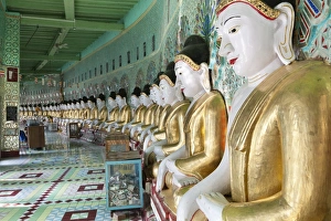 Umin Thounzeh (30 Caves) Pagoda, containing 45 Buddha statues, Sagaing Hill, Sagaing, near Mandalay, Myanmar (Burma) Umin Thounzeh (30 Caves) Pagoda, containing 45 Buddha statues, Sagaing Hill, Sagaing, near Mandalay, Myanmar (Burma)