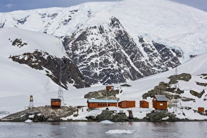 The unattended Argentine Research Station Base Brown, Paradise Bay, Antarctica, Polar Regions The unattended Argentine Research Station Base Brown, Paradise Bay, Antarctica, Polar Regions