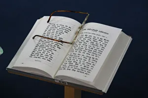Vietnamese Buddhist book, Sainte-Foy-Les-Lyon, Rhone, France, Europe Vietnamese Buddhist book, Sainte-Foy-Les-Lyon, Rhone, France, Europe