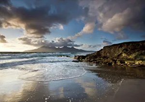 View towards Isle of Rum from Singing Sands (Camas Sgiotaig), Isle of Eigg View towards Isle of Rum from Singing Sands (Camas Sgiotaig), Isle of Eigg
