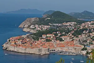 Prints of View over the old town of Dubrovnik, UNESCO World Heritage Site, Croatia, Europe Croatia Prints: View over the old town of Dubrovnik, Croatia Print