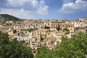 View of Old Town, Ragusa, Val di Noto, UNESCO World Heritage Site, Sicily, Italy, Europe View of Old Town, Ragusa, Val di Noto, UNESCO World Heritage Site, Sicily, Italy, Europe