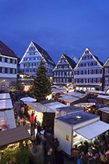 Weihnachtsmarkt in the Marktplatz, Herrenberg, Baden Wurttemberg, Germany, Europe Weihnachtsmarkt in the Marktplatz, Herrenberg, Baden Wurttemberg, Germany, Europe