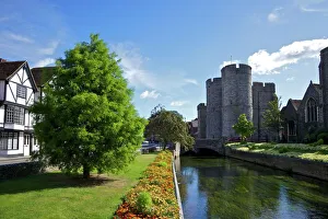 Westgate medieval gatehouse and gardens, with bridge over the River Stour, Canterbury, Kent, England, United Kingdom Westgate medieval gatehouse and gardens, with bridge over the River Stour, Canterbury, Kent, England, United Kingdom