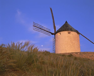 Castilla La Mancha Tourism Prints: Windmill, Consuegra