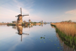 Kinderdijk UNESCO Site Prints: Windmills at Kinderdijk