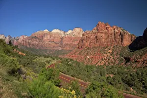 Zion-Mount Carmel Highway, Zion National Park, Utah, United States of America, North America Zion-Mount Carmel Highway, Zion National Park, Utah, United States of America, North America