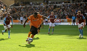 SOCCER - Barclays Premier League - Wolverhampton Wanderers v Aston Villa SOCCER - Barclays Premier League - Wolverhampton Wanderers v Aston Villa