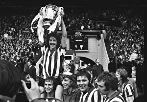 1973 FA Cup Final: Sunderland 1 Leeds Utd 0 1973 FA Cup Final: Sunderland 1 Leeds Utd 0