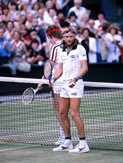 Bjorn Borg defeats John McEnroe to win the 1980 Wimbledon Championship Bjorn Borg defeats John McEnroe to win the 1980 Wimbledon Championship
