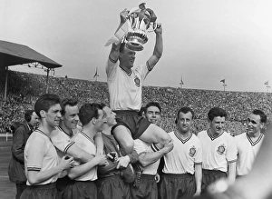 Bolton Wanderers captain Nat Lofthouse is chaired by his teammates after victory in the 1958 FA Cup Final Bolton Wanderers captain Nat Lofthouse is chaired by his teammates after victory in the 1958 FA Cup Final