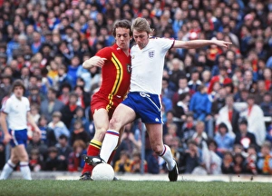 Englands Brian Greenhoff and Wales Alan Curtis - 1978 Home Championship Englands Brian Greenhoff and Wales Alan Curtis - 1978 Home Championship