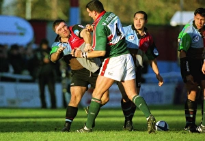 Jason Leonard and Martin Johnson fight on the field in 2001 Jason Leonard and Martin Johnson fight on the field in 2001