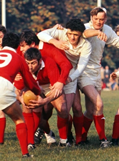 Llanellis Stuart Gallacher competes for the ball with London Welshs Mervyn Davies Llanellis Stuart Gallacher competes for the ball with London Welshs Mervyn Davies