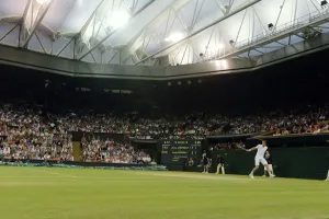 Tennis Prints: Andy Murray vs Jerzy Janowicz Print - Centre Court Semi Final