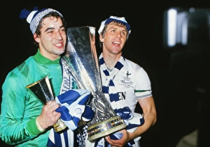Tony Parks and Graham Roberts celebrate after Tottenhams 1984 UEFA Cup victory Tony Parks and Graham Roberts celebrate after Tottenhams 1984 UEFA Cup victory