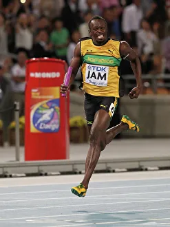 Usain Bolt anchors Jamaica to World Championship relay gold & a new WR Usain Bolt anchors Jamaica to World Championship relay gold & a new WR
