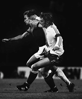 West Hams Billy Jennings and Anderlechts Robbie Rensenbrink - 1976 Cup Winners Cup Final West Hams Billy Jennings and Anderlechts Robbie Rensenbrink - 1976 Cup Winners Cup Final