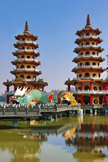 Dragon and Tiger Pagodas temple at the Lotus Ponds, Kaohsiung, Taiwan Dragon and Tiger Pagodas temple at the Lotus Ponds, Kaohsiung, Taiwan