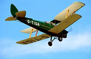 Modern Aircraft Collection: DH82 Tiger Moth