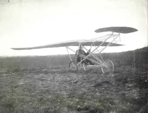 Historical Airplane Images Prints: Flight, SUP00136