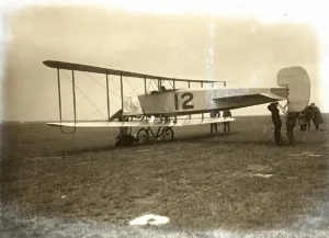 Classic Airplane Photos Prints: Flight, SUP00166
