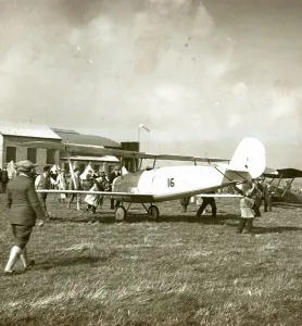 Biplane Aircraft Prints: Flight, SUP00177