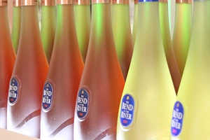 Commercial Use Images Prints: Wine bottles