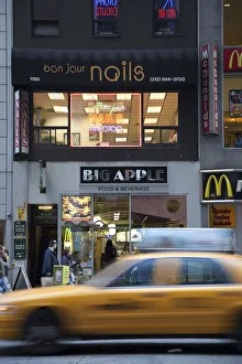 5th Avenue, Manhattan, New York City, USA 5th Avenue, Manhattan, New York City, USA