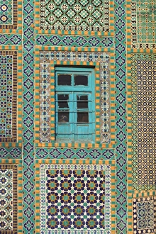 Prints of Afghanistan, Mazar-I-Sharif, Tiling round blue window, Shrine of Hazrat Ali AFGHANISTAN, Mazar-I-Sharif, Tiling round blue window Related Prints: Afghanistan Print: Mazar-I-Sharif Shrine Tiling