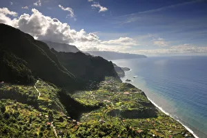 Arco de Sao Jorge. North coast of Madeira, Portugal Arco de Sao Jorge. North coast of Madeira, Portugal