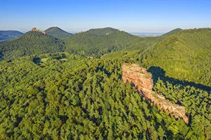 Asselstein with Trifels near Annweiler, Palatinate forest, Rhineland-Palatinate, Germany Asselstein with Trifels near Annweiler, Palatinate forest, Rhineland-Palatinate, Germany
