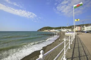 Aberystwyth Collection: The Beach and Promenade at Aberystwyth, Cardigan Bay, Wales, United Kingdom, Europe
